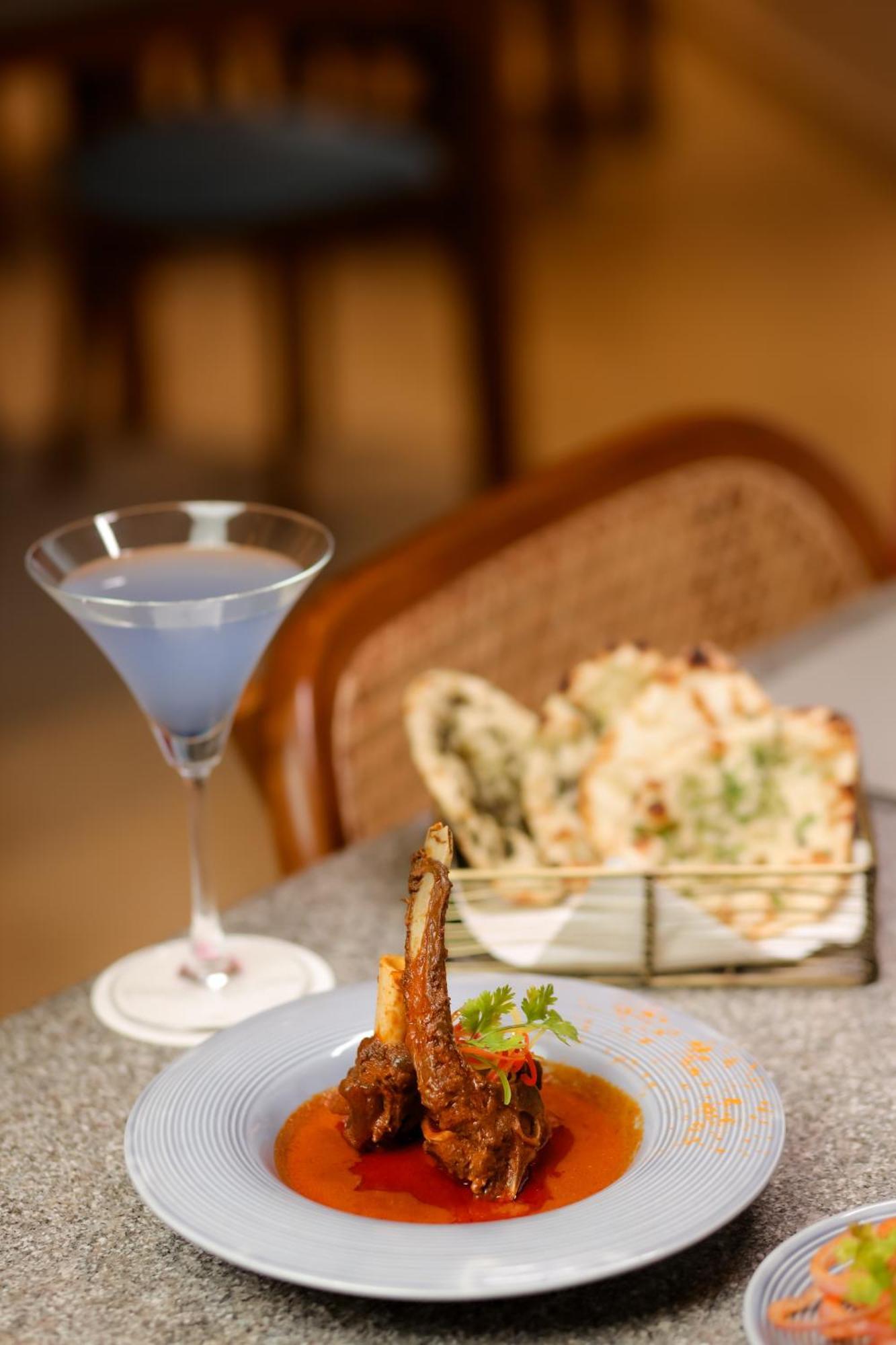 The Prominence Mussoorie Road Dehradun 호텔 외부 사진