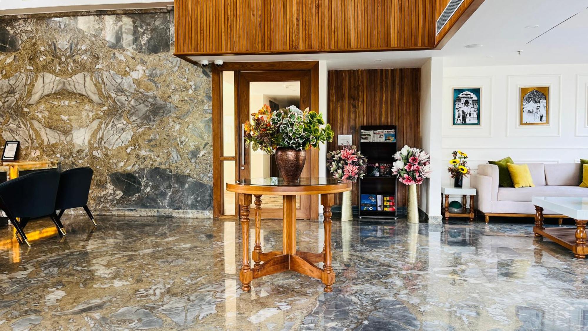 The Prominence Mussoorie Road Dehradun 호텔 외부 사진