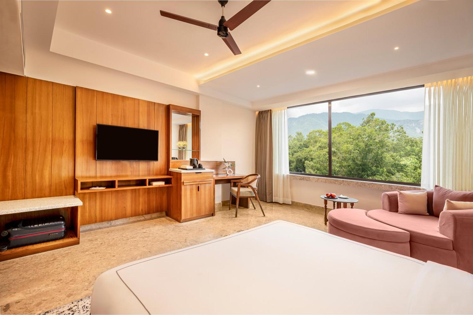 The Prominence Mussoorie Road Dehradun 호텔 외부 사진