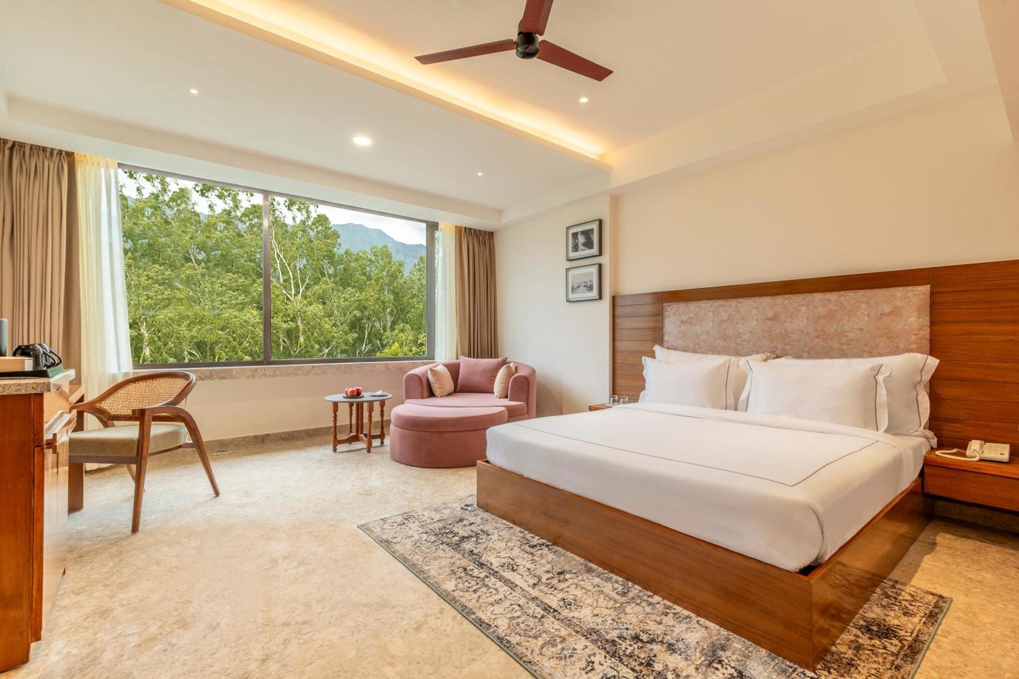 The Prominence Mussoorie Road Dehradun 호텔 외부 사진