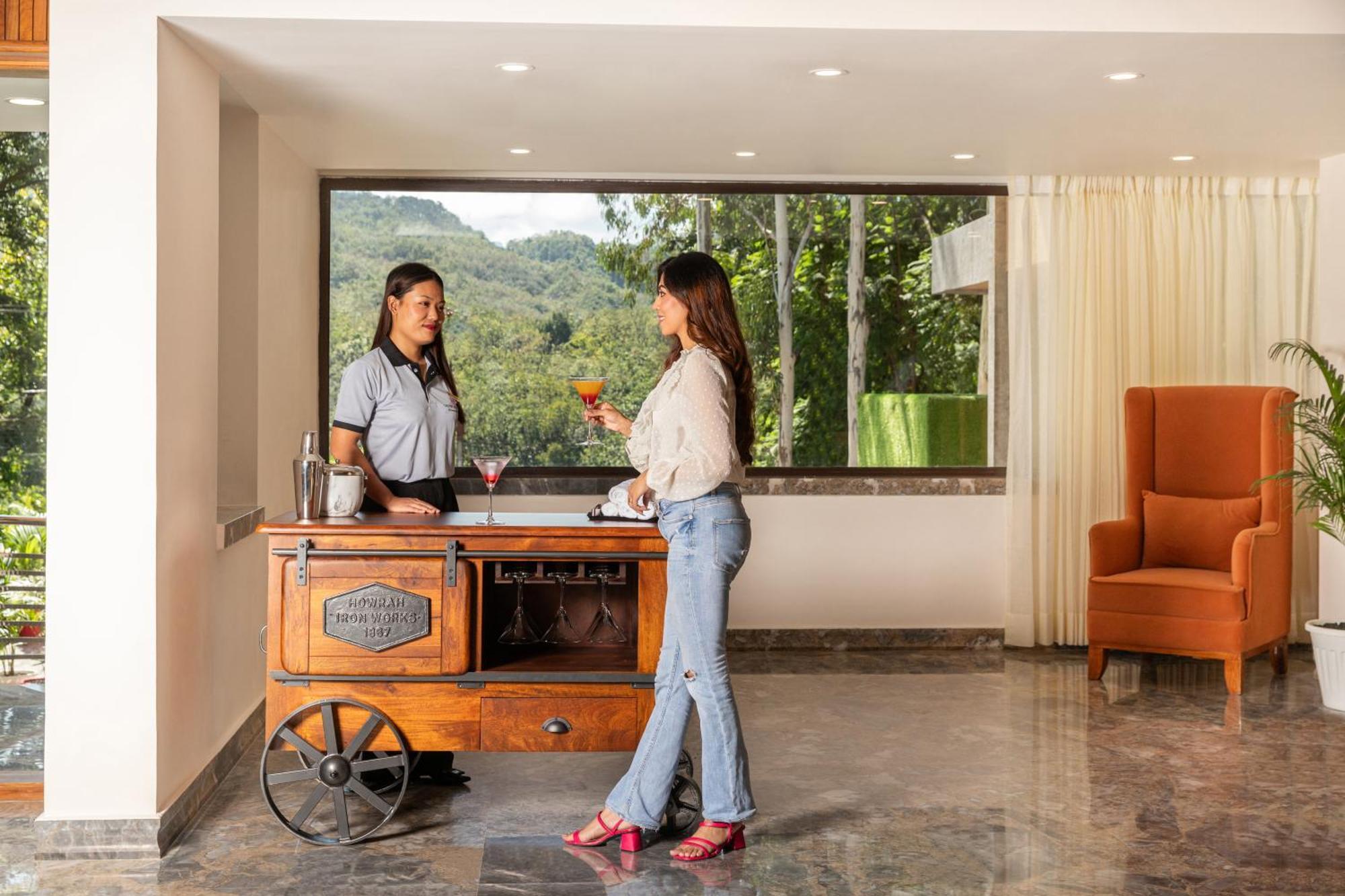The Prominence Mussoorie Road Dehradun 호텔 외부 사진